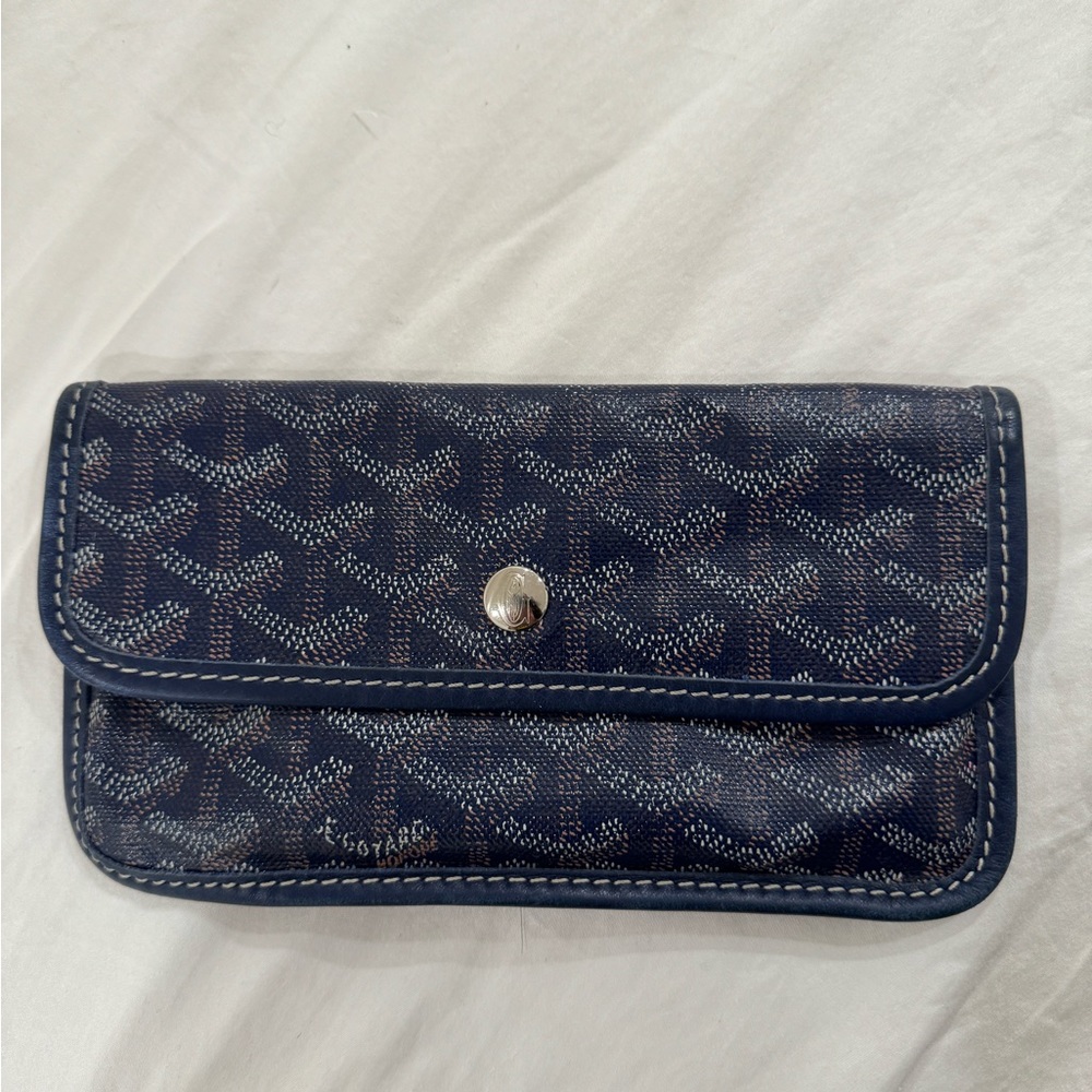 Goyard Wallet Pouch in Navy from St Louis GM Bag